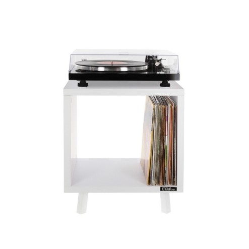 white-hi-fi-furniture-for-turntable-and-more-than-a-hundred-vinyls